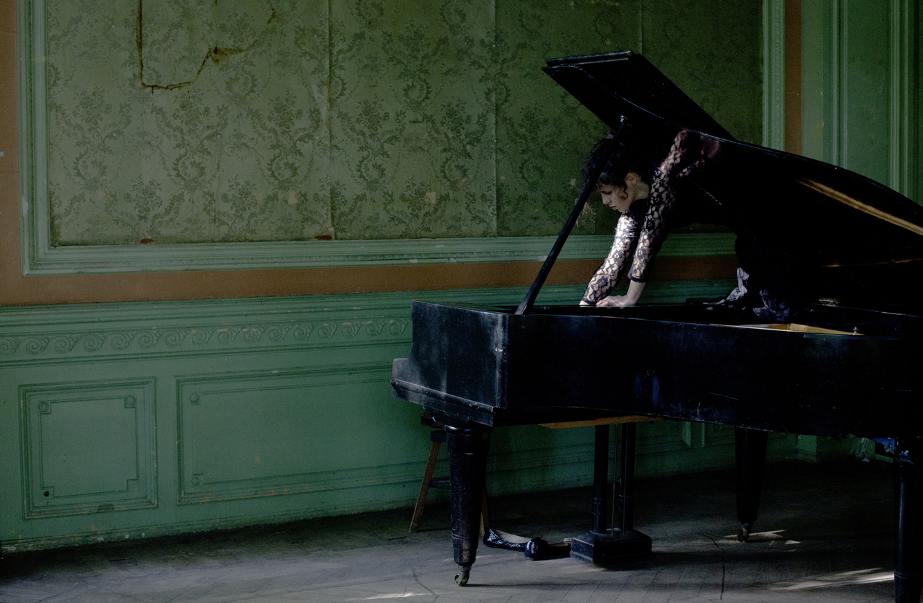 07 Variation on Black screengrab